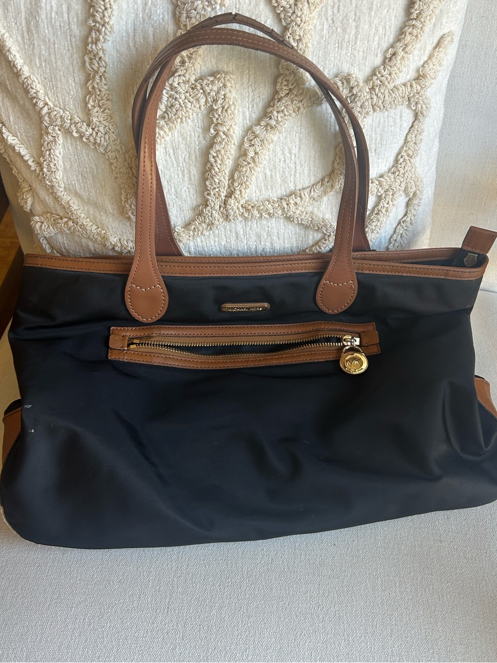 Michael Kors Kempton Nylon Tote Style Handbag